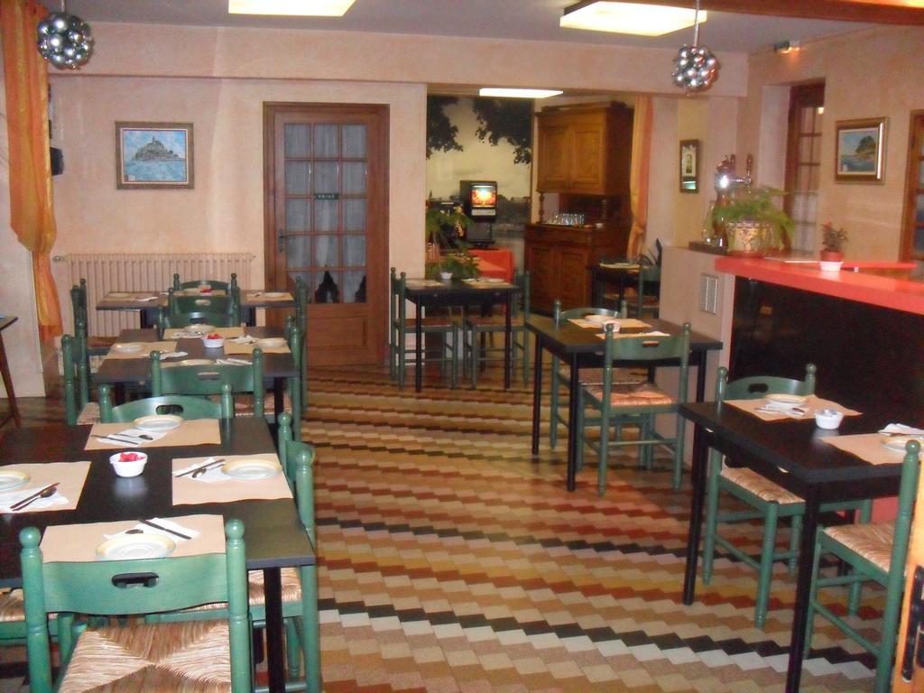 Hotel De L'Agriculture Decize Dış mekan fotoğraf